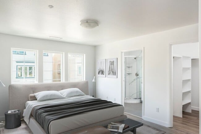 Building Photo - 23 Blackbird Cir