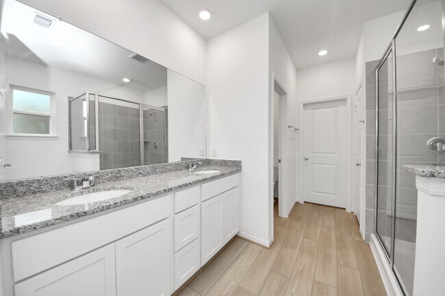 Building Photo - 5615 Buttonbush Ct