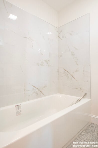 Building Photo - 20 Winthrop St