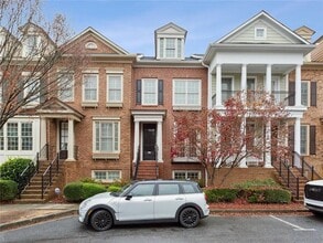 Building Photo - 1207 Discover Green Ln