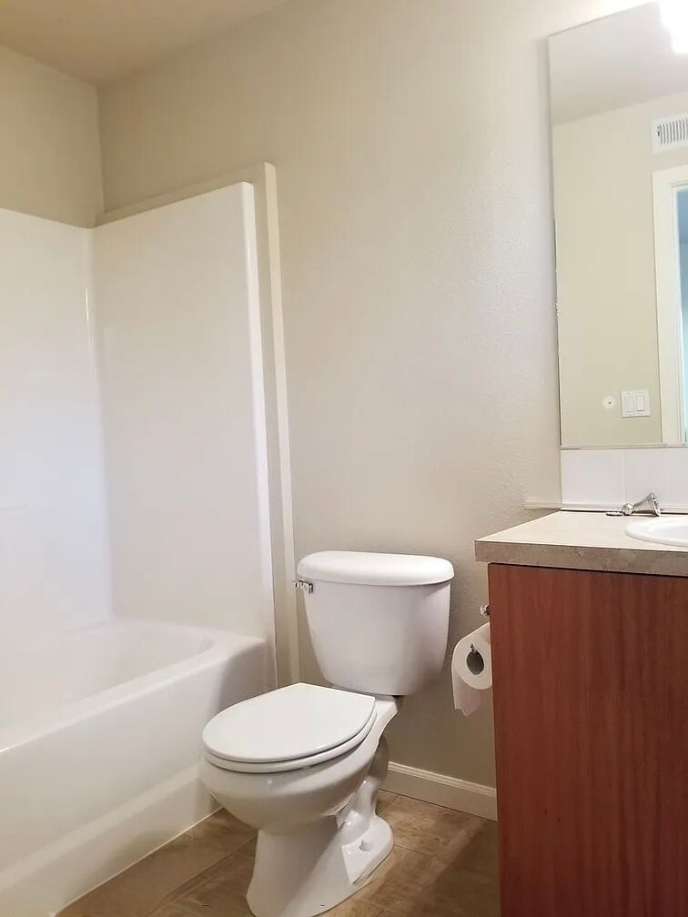 Building Photo - 16715 SW Baseline Rd