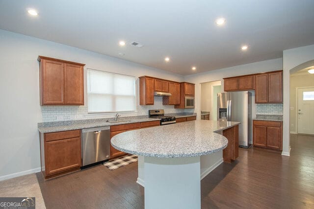 Building Photo - 147 Soundview Trce