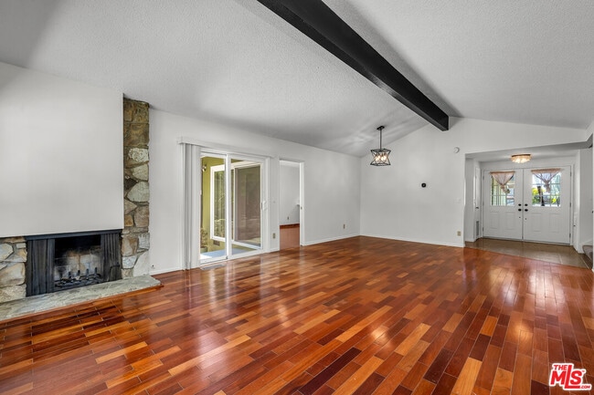 Building Photo - 4076 Tropico Way