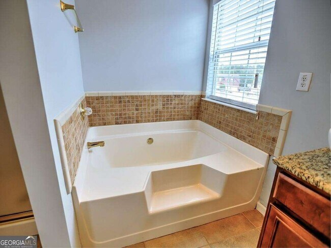 Building Photo - 4871 Shipjack Ln