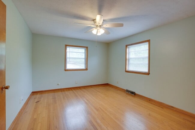 Building Photo - 3902 McCally Pl