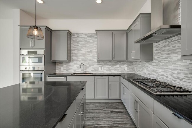 Building Photo - 1417 Kramer Ln