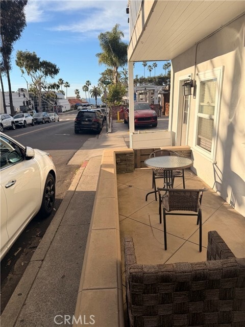 Building Photo - 260 Aster St