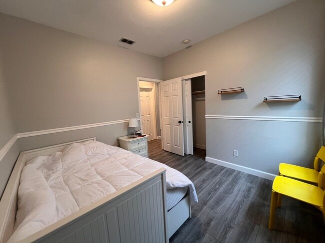 Bedroom 2 - 3108 Tintorera Way