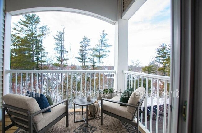 Building Photo - 5 Sally Sweets Way