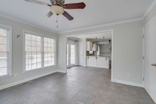 Building Photo - Four-Bedroom Home in Harrington Grove neighborhood!