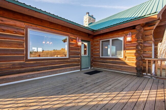 Building Photo - 10455 Rammell Mountain Rd