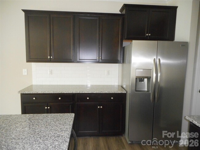 Building Photo - 8731 Harris Lake Ln