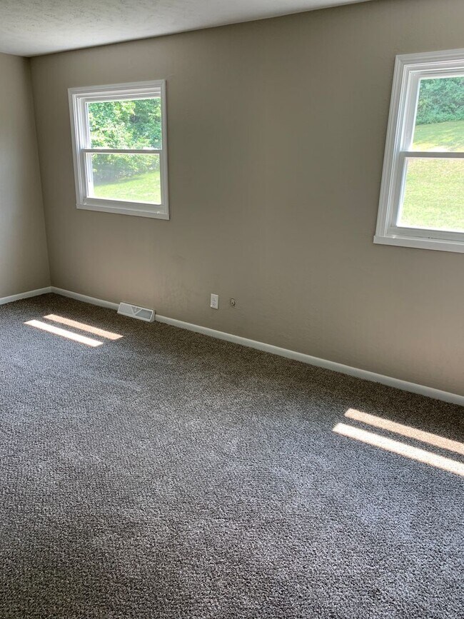 Building Photo - 4737 Javelin Dr