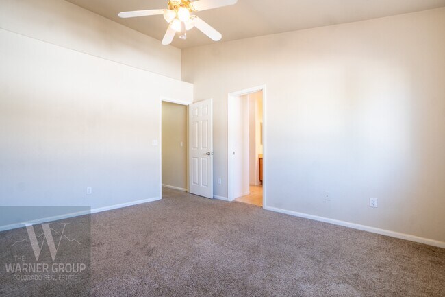 Building Photo - 8171 Snow Bowl Heights