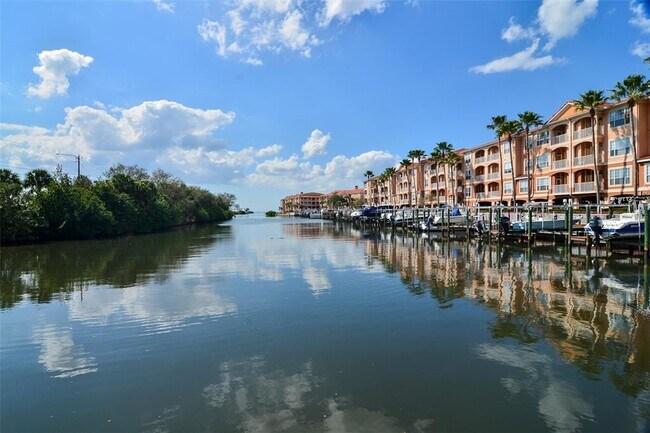 Building Photo - 5000 Culbreath Key Way