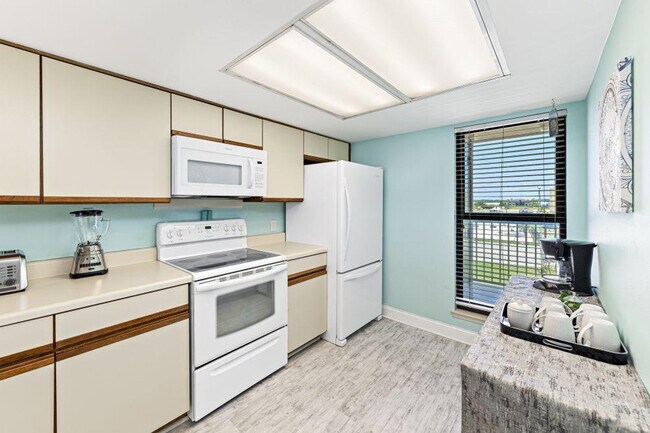 Building Photo - 28760 Perdido Beach Blvd