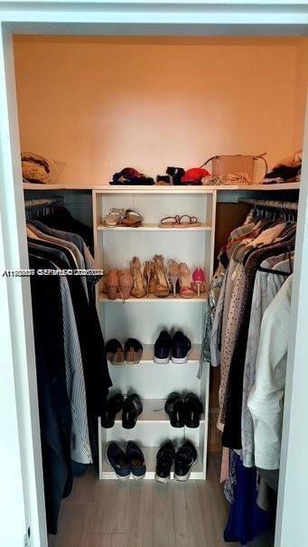 Building Photo - 1000 West Ave