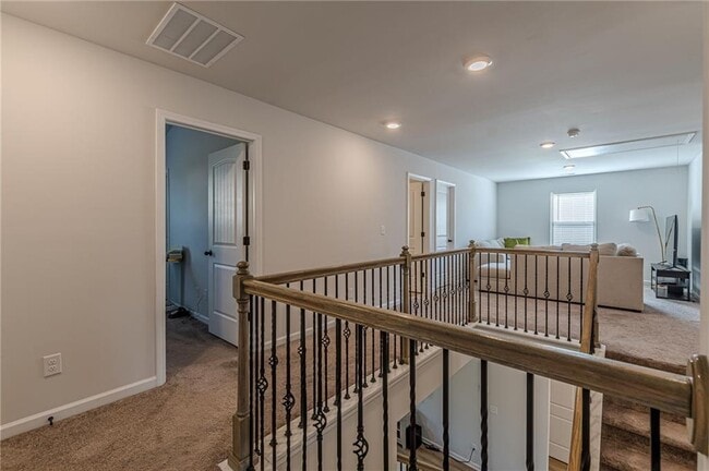 Building Photo - 4876 Elm Leaf Dr