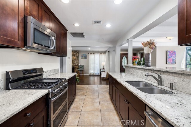 Building Photo - 4566 Lower Live Oak Canyon Rd