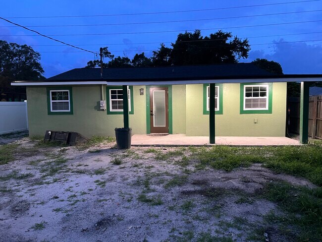 Building Photo - 4709 15th Ave S