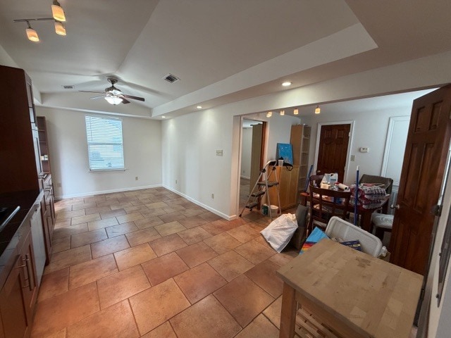 Building Photo - 6570 Louis Xiv St