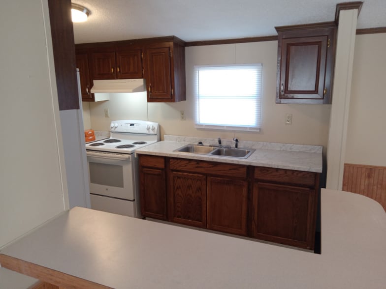 Building Photo - 53 Windsong Ln