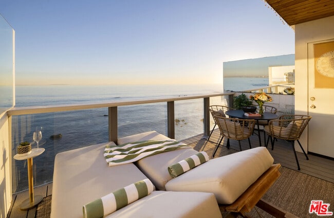 Building Photo - 20638 Pacific Coast Hwy