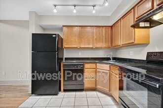 Building Photo - 4244 Chouteau Ave