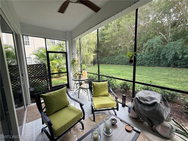 Building Photo - 10160 Bellavista Cir