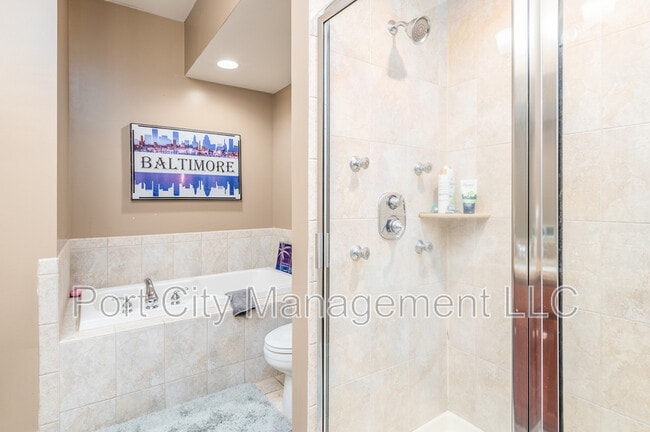 Building Photo - 9 Yogurt Ln