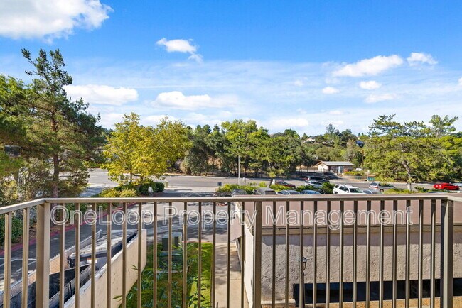 Building Photo - 2648 Alpine Blvd