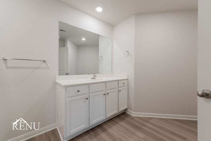 Building Photo - 10494 Red Cardinal Dr