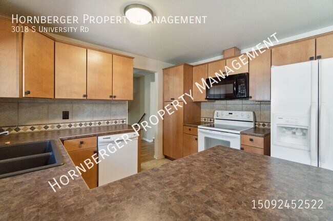 Building Photo - 3018 S University Rd