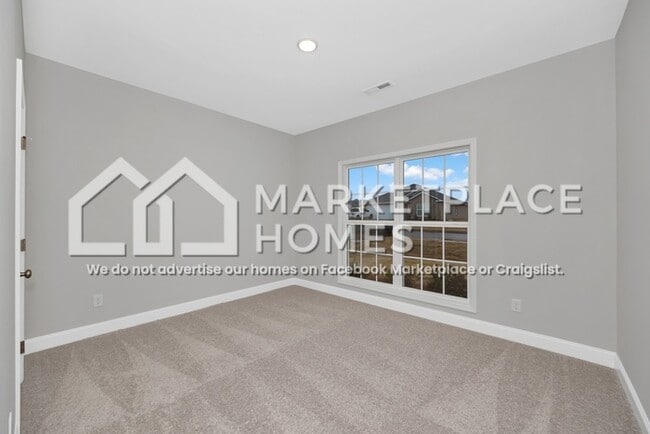 Building Photo - 14138 Nursery Dr