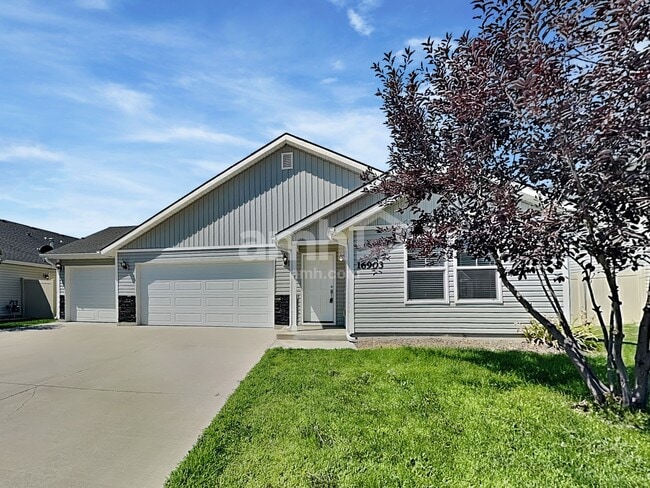 Building Photo - 16903 Bethany Ave