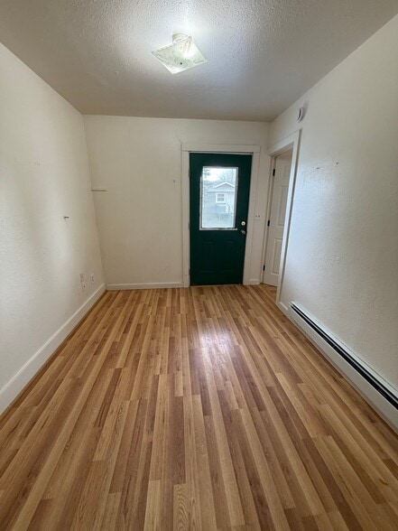 Building Photo - 1 View Vista Dr