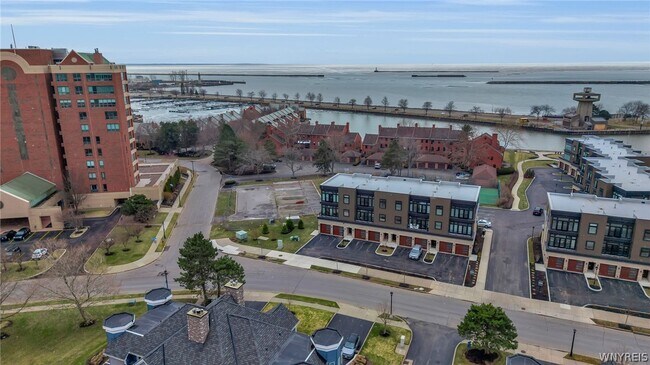 Building Photo - 240 Lakefront Blvd