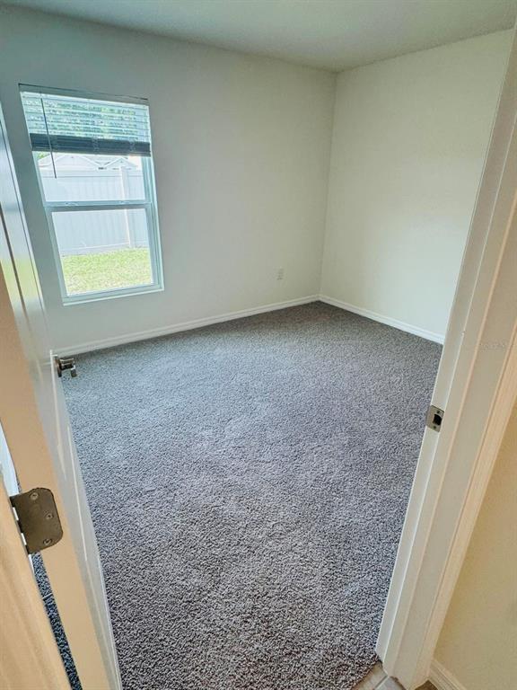 Building Photo - 2872 NE 21st Ct Rd