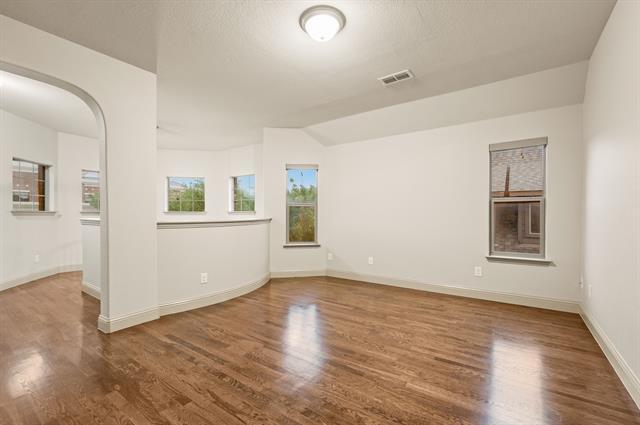 Building Photo - 1208 Prescott St