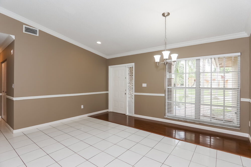 Building Photo - 16580 SW 145th Ct