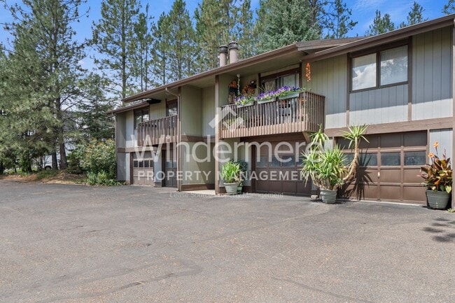 Building Photo - 2-bedroom Apartment In Hangman Valley