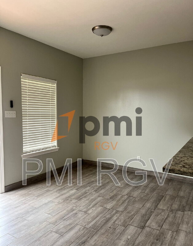 Building Photo - 205 S Baltic Ave