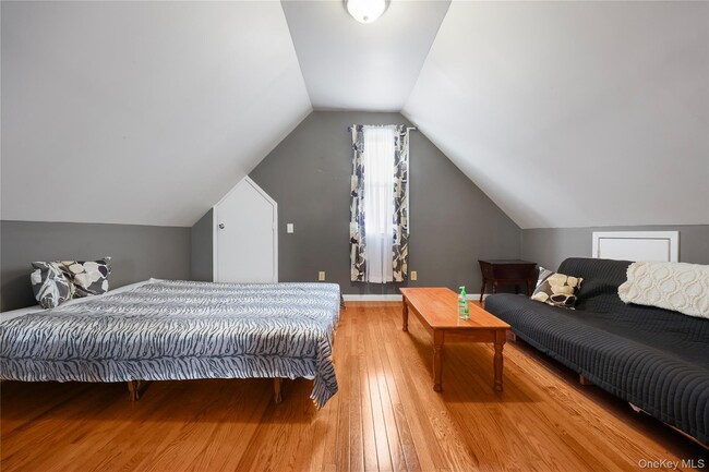 Building Photo - 29 Brookridge Ave