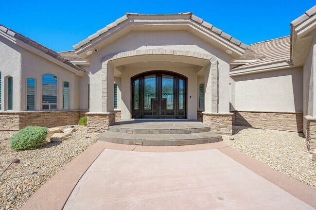 Building Photo - 1362 Pioneer Trail