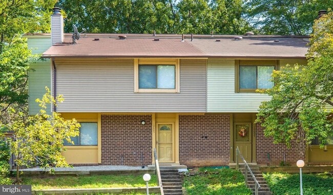 Building Photo - 10605 Summer Oak Ct