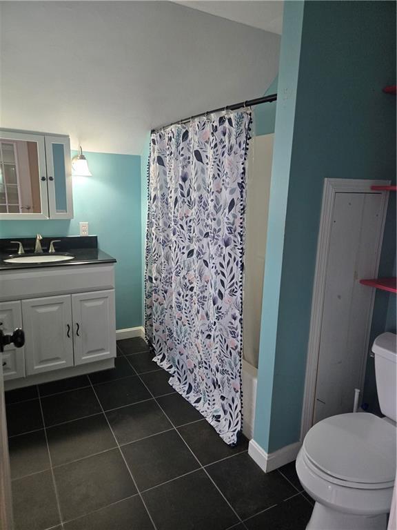 Building Photo - 25 Andrews Ave