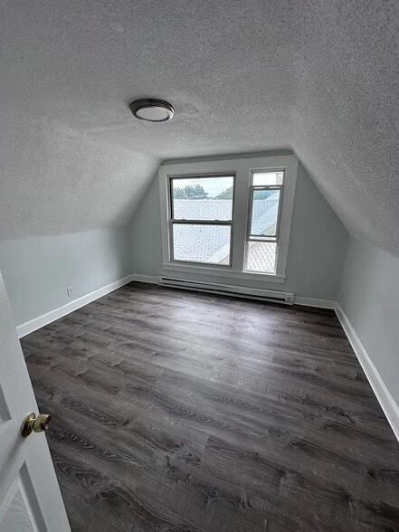 Building Photo - 111 Laurel Hill Ave