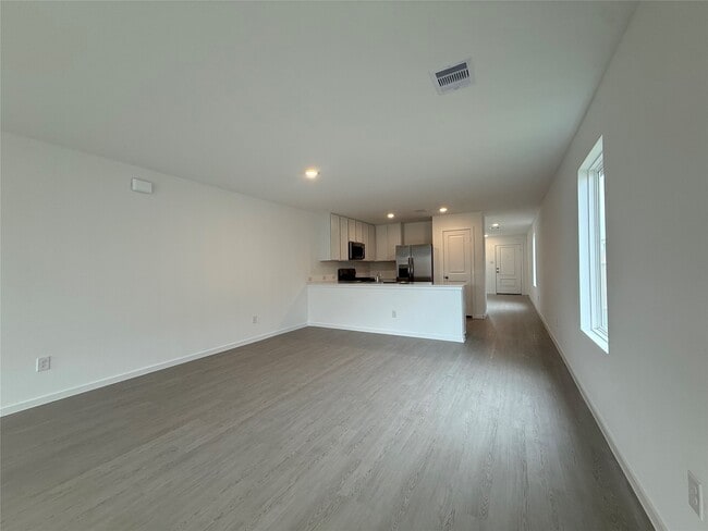 Building Photo - 12915 Shells Ln