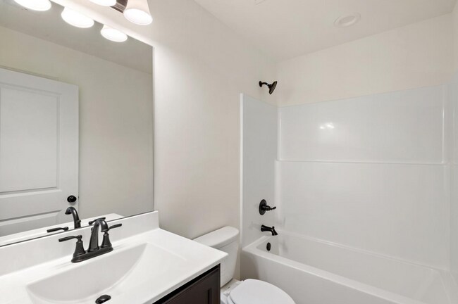 Building Photo - 6275 Clover Ct