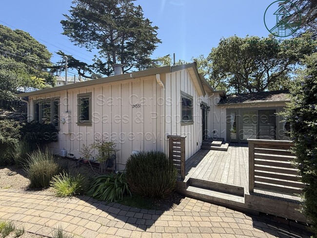 Primary Photo - Charming and Refreshed Three Bed Carmel Wo...